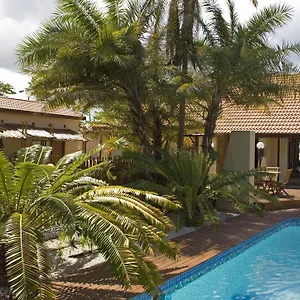 Hotel Ibhayi Guest - Lion Roars & Lodges., Port Elizabeth